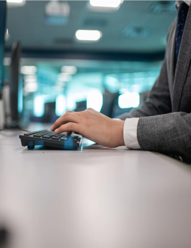 START YOUR DEGREE WITH 2 ASYNCHRONOUS COURSES illustration